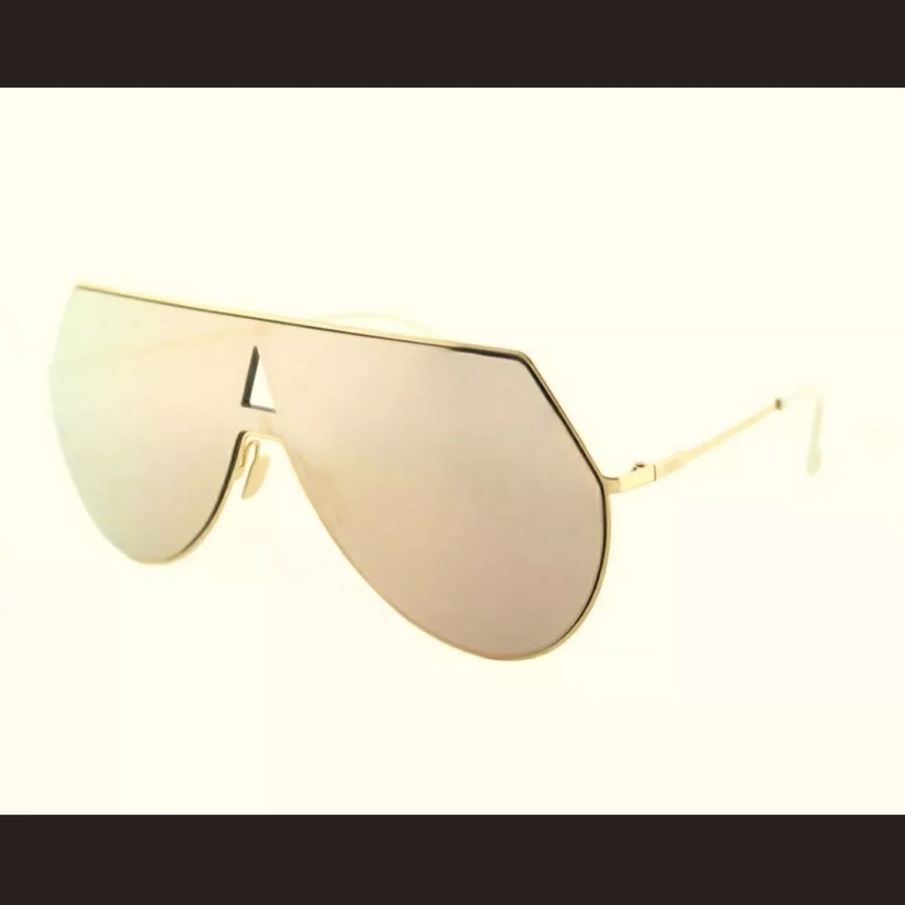 glasses - Picture 3 of 3